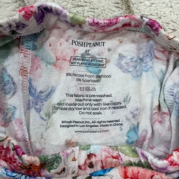 KIDS: Posh Peanut Classic Flower Butterfly Pajama Set - Picture 7 of 7